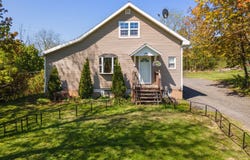 1722 Grovenors Corners Road, Esperance, NY 12035