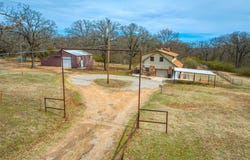 1600 S Indian Road, Wewoka, OK 74884