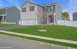 12 Fullrigger Avenue, Barnegat, NJ 08005
