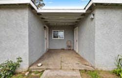 2416 Cedar Avenue S, Fresno, CA 93725