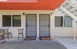 2828 Viola St, Oakland, CA 94619