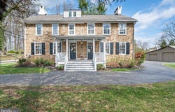 307 EARLES LANE, NEWTOWN SQUARE, PA 19073