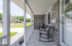 225 CARSON AVENUE, GIBBSTOWN, NJ 08027