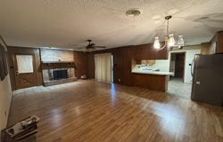 216 W 14th St, Smackover, AR 71762