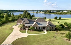 129 Churchill Place, Madison, MS 39110