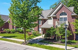 28569 Carlton Way Drive, Novi, MI 48377