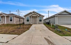 8110 Serro Medina, San Antonio, TX 78252