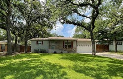 7005 Lowery Lane, North Richland Hills, TX 76182