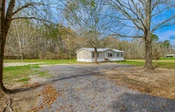 18307 Robert Denham Rd, Prairieville, LA 70769