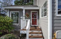 465 SW Edgewater, Depoe Bay, OR 97341