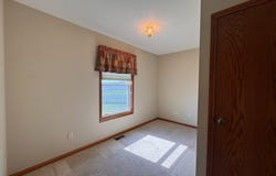 2 Lakeview Circle, South Hutchinson, KS 67505
