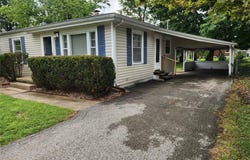 420 Hadley Avenue, Edwardsville, IL 62025