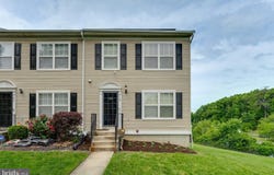 310 CAPE DRIVE SE, WASHINGTON, DC 20019