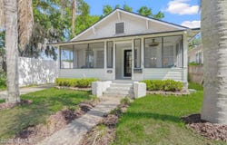 54 GROVE Avenue, St. Augustine, FL 32084