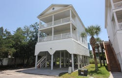 4715 Harmony Ln., North Myrtle Beach, SC 29582
