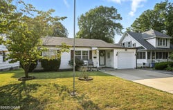 1739 S Garrison Avenue, Carthage, MO 64836