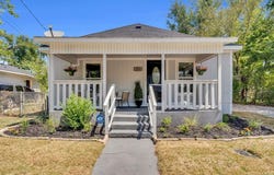 208 Henry Street, Waxahachie, TX 75165