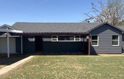 300 NE 2ND Street, Knox City, TX 79529