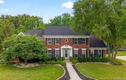 218 W Stonybrook Drive, O'Fallon, IL 62269