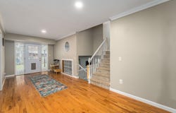 621 N Willow Dr, Derby, KS 67037-1949