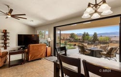 858 Falcon Glenn Dr, Mesquite, NV 89027