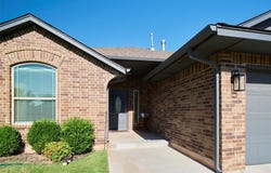 838 Twin Lakes Drive, Noble, OK 73068