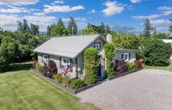 15 9th Street E, Columbia Falls, MT 59912