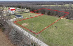 92 Pogue Drive, Fordland, MO 65652