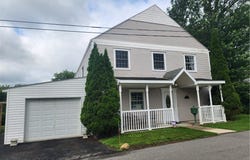 1920 GRANDVIEW AVENUE, Irwin, PA 15642