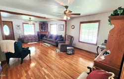 216 E South Street, Arma, KS 66712