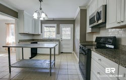 602 Gayfer Avenue, Fairhope, AL 36532