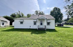 1402 N Harris Avenue, Champaign, IL 61820
