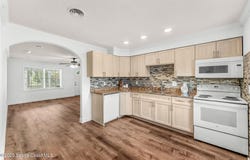 925 Bell Street, Melbourne, FL 32935