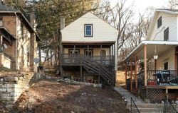 384 PINE STREET, BELLEFONTE, PA 16823