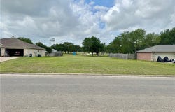 805 E Second Street, Cuero, TX 77954