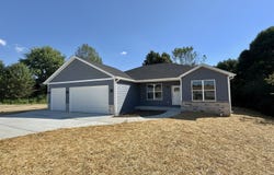 81 Patriots Landing, Fillmore, IN 46128