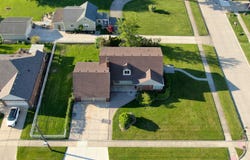 30007 Maison Street, Saint Clair Shores, MI 48082