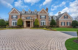 11 Bordens Brook Way, Holmdel, NJ 07733
