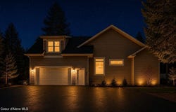 7001 E Chattaroy Rd, Chattaroy, WA 99003