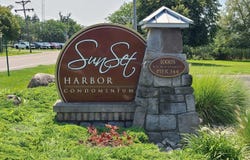 10005 N Turkey Creek Road, Syracuse, IN 46567