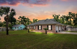 1415 NE 1st Ave, Steinhatchee, FL 32539