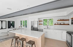 1 Sycamore Lane, Montauk, NY 11954