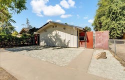 389 N Glenn Avenue, Fresno, CA 93701