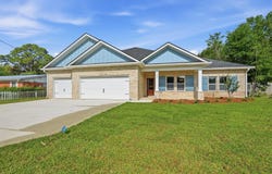 9 5th Street, Shalimar, FL 32579