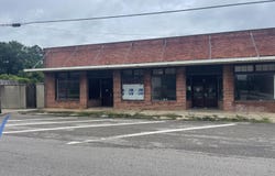 300 W Main Ave, Lumberton, MS 39455