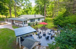 336 Greens Creek Rd, Sylva, NC 28779