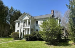 26 Island Avenue, Buckhannon, WV 26201