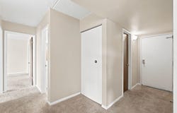 2160 Greentree Rd, Pittsburgh, PA 15220