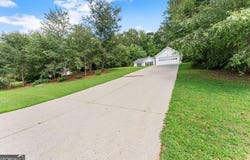 1031 Rolling Ridge, Auburn, GA 30011