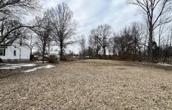 5137 Poplar Level Rd, Louisville, KY 40219